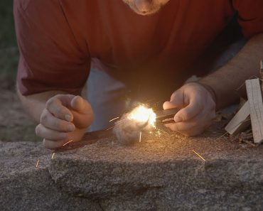 Doomsday Prepper Tips: Steelwool Fire | Doomsday Preppers