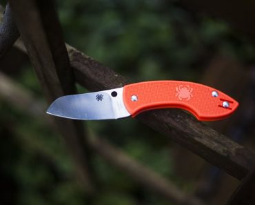 Spyderco Pingo Slip Joint Everyday Carry Knife Review
