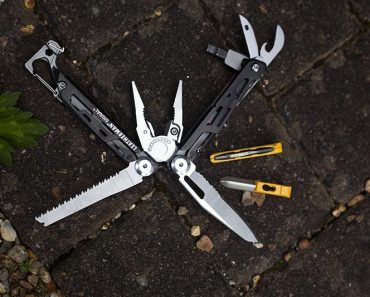 Leatherman Signal Wilderness Survival EDC Multi-Tool Review Leatherman Signal Wilderness Survival EDC Multi-Tool Review
