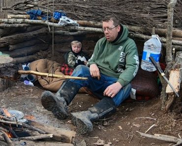 Survival Camping with 3 Yr Old – Building Survival Shelter with Shovel
