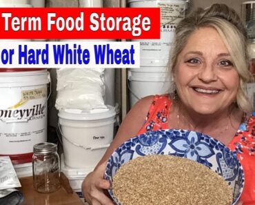 Prepper Discusses Flour for Long Term Food Storage / SHTF… 25 years I don't think so!?