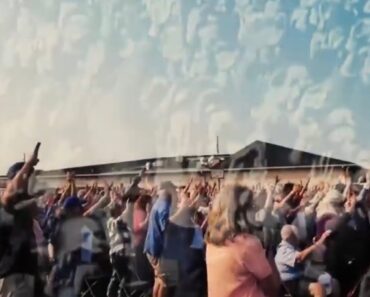 Coming After Faith: They Were Saluting God…Not Adolph