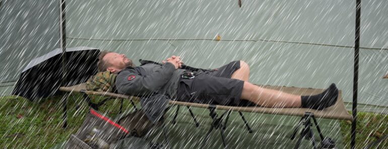 4" of Rain – In the Storm, In the Heavy Rain, with the Lightning – Truck Camping with a Massive Tent