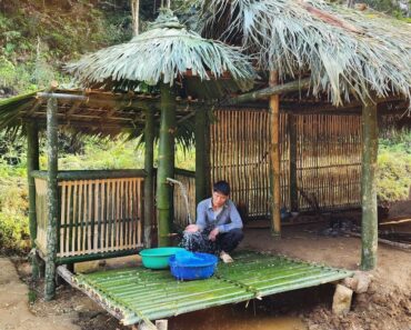 Building an outdoor bathhouse, bamboo shower | build a new life, my daily life
