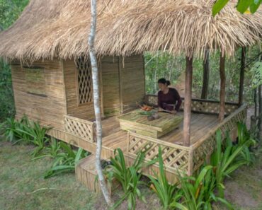 The Most Beautiful Survival Bamboo Villa by Girl Build